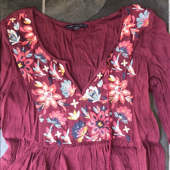 American Eagle Outfitters Tops - Women’s maroon peasant top